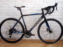 BOARDMAN CX TEAM na Shimano Sora. 56 cm. Zánovní !!!