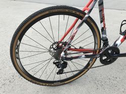 STEVENS CAMOUFLAGE - hliníkový rám / SHIMANO 105 - vel. rámu 56 cm