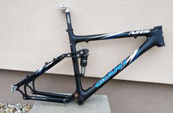 Giant Nrs 26" Karbon.