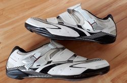 Tretry Shimano