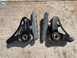 Cantilever brzda Radius