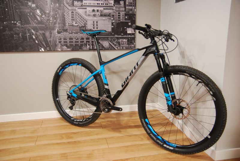 Karbonový GIANT XTC ADVANCED 29 1.5 GE 2018