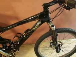 Giant trance 4
