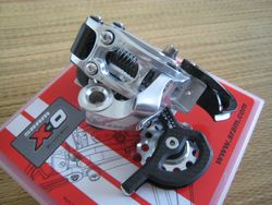 Nová přehazovačka SRAM X-0 Black Box Carbon