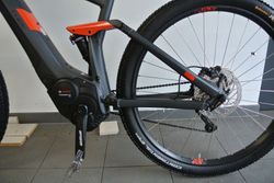 STEREO HYBRID 120 Pro 500 velikost rámu 19"