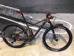 výstavní horské kolo SCOTT SPARK RC 900 PRO 2019