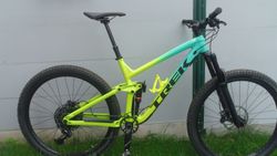 TREK SLAH 8 201919.5 MIAMI TO VOLT FADE