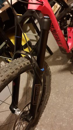 Prodám vidlici Ohlins RXF36 Air 27,5 170mm EVO (21 měsíců v záruce)