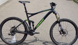 Prodám kolo MERIDA ONE-FORTY 7.600 Matt Blk/Dk. Gry(Green), velikost XL