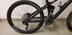 Prodám celoodpružené kolo CANYON Spectral CF 9.0