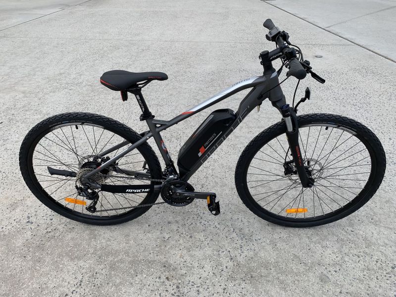 Elektrokolo Apache MATTO E5 - velikost rámu 17"
