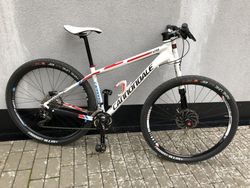 Pěkný Cannondale Flash F29