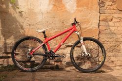 Commencal absolu 4x (Fourcrossový speciál)