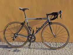 Kellys IRC 5.9 na Shimano Ultegra