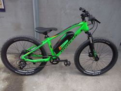 dětské elektrokolo Apache Tate E5 24 palců.