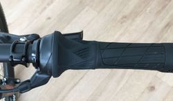 Přehazovačka SRAM Eagle X01 včetně gripshift řazení