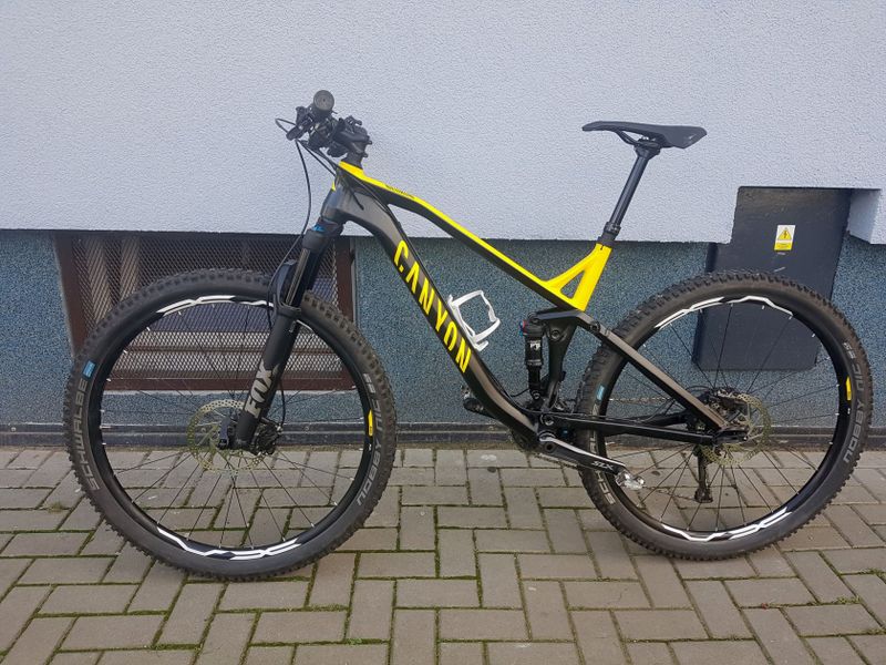 Canyon Neuron AL 7.0 / model 2018 / velikost L / barva Hornet-Black, v záruce
