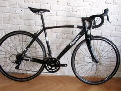 CONDOR (OF LONDON) ITALIA na Shimano Sora, 56 cm. Super stav.