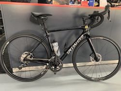 Specialized Roubaix Comp 2017 velikost 54.za cenu 50.000,-Kč, včetně záruky do 15.3.2021 a pojištěn