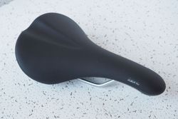 Scoop Elite Gel Radius 155 mm black