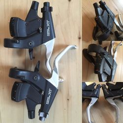 Páky s řazením Shimano Deore XT ST-M739, 3x8s, skvělý stav, ukazatel funkční