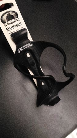 Arundel Mandible karbonový košík 2 ks