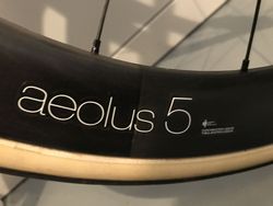 Zapletená galusková kola BONTRAGER Aeolus 5 D3 Tubular RS