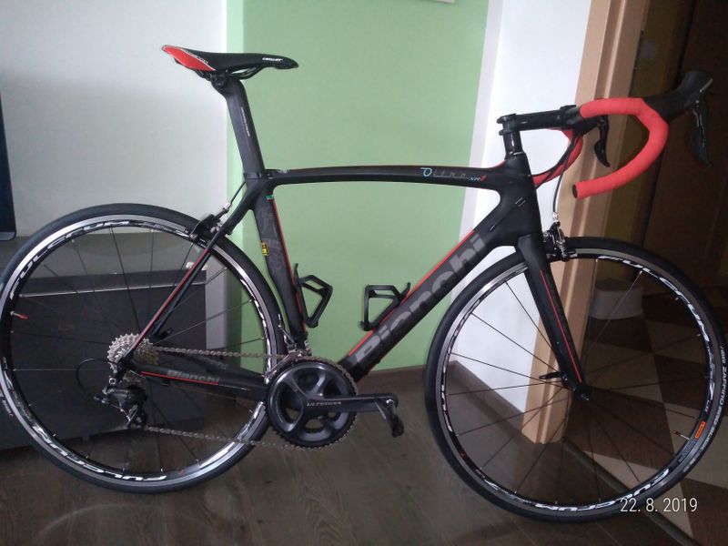 Bianchi Oltre XR 1 - zakoupené 8/2019! V záruce! Stav nového kola!