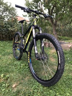 Trailový hardtail KTM Chicago Disc 27,5" pro dítě nebo juniora 8 až 12 let