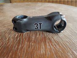 Představec 3T Arx LTD Stealth Carbon 31,8 mm, 100mm +-6°