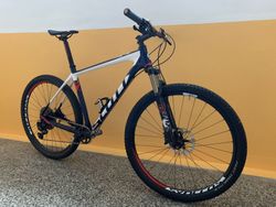 Scott Scale 910