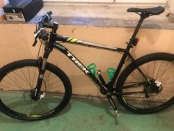 TREK X CALIBER 9