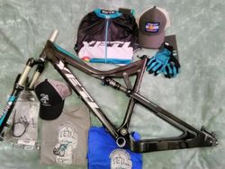 YETI ASR Carbon - Nepoužitý rám.set s tlumičem FOX RP23 a vidl.RockShox SID-Ltd.edt