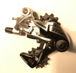 SRAM Rival1 Type 3.0 střední vodítko, 11s