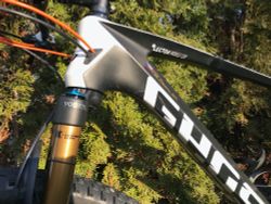 Rám Ghost LECTOR ULC World Cup + kliky XX1 velikost L