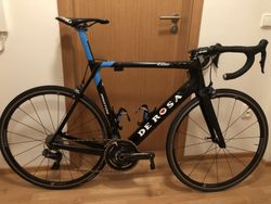 De Rosa Protos Dura DI2 s wattmeterem Israel Cycling Academy