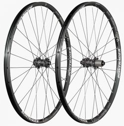 Bontrager Rhytm Comp 29 100/15(100/5)+142/12(135/5)