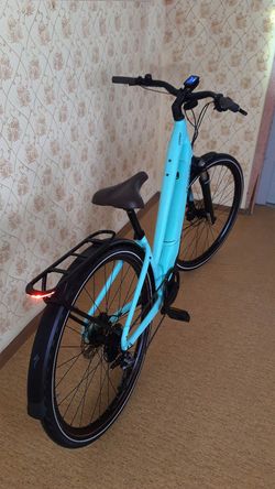 Dámské elektrokolo Specialized Como, model 2018, vel. S velmi pěkný stav!