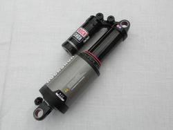 ROCK SHOX VIVID AIR R2C 216X63MM - PO REPASY!