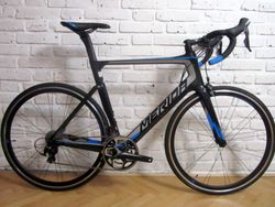 CELO-KARBON MERIDA REACTO 4000 2018 na Shimano 105, 56 cm. Stav nového kola.