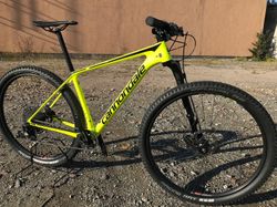 16) Cannondale F-Si 29" CARBON 4 2019 velikost M - REZERVOVÁNO