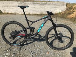 24) GT SENSOR 29" CARBON ELITE velikost L 2019