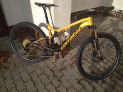 CORRATEC REVOLUTION iLink SL Factory 2019 VÁHA 9,65 NEJLEHČÍ FULL Původně 220 tis. 100 tis SLEVA