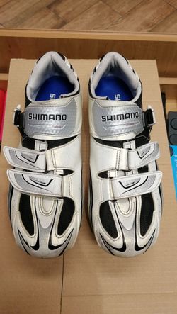 Silniční tretry Shimano