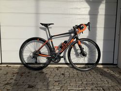 Giant Contend