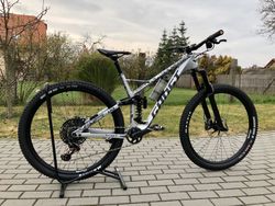 Ghost Slamr 9.9 2019 TOP Stav