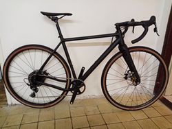 Gravel bike