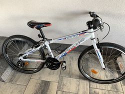 Prodám kolo Apache 24"