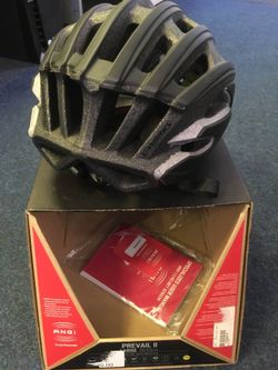 Nová helma Specialized S-Works Prevail II Angi Mips