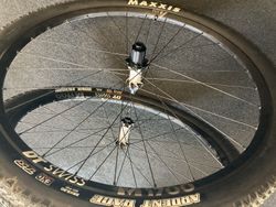 DT SWISS M1700
